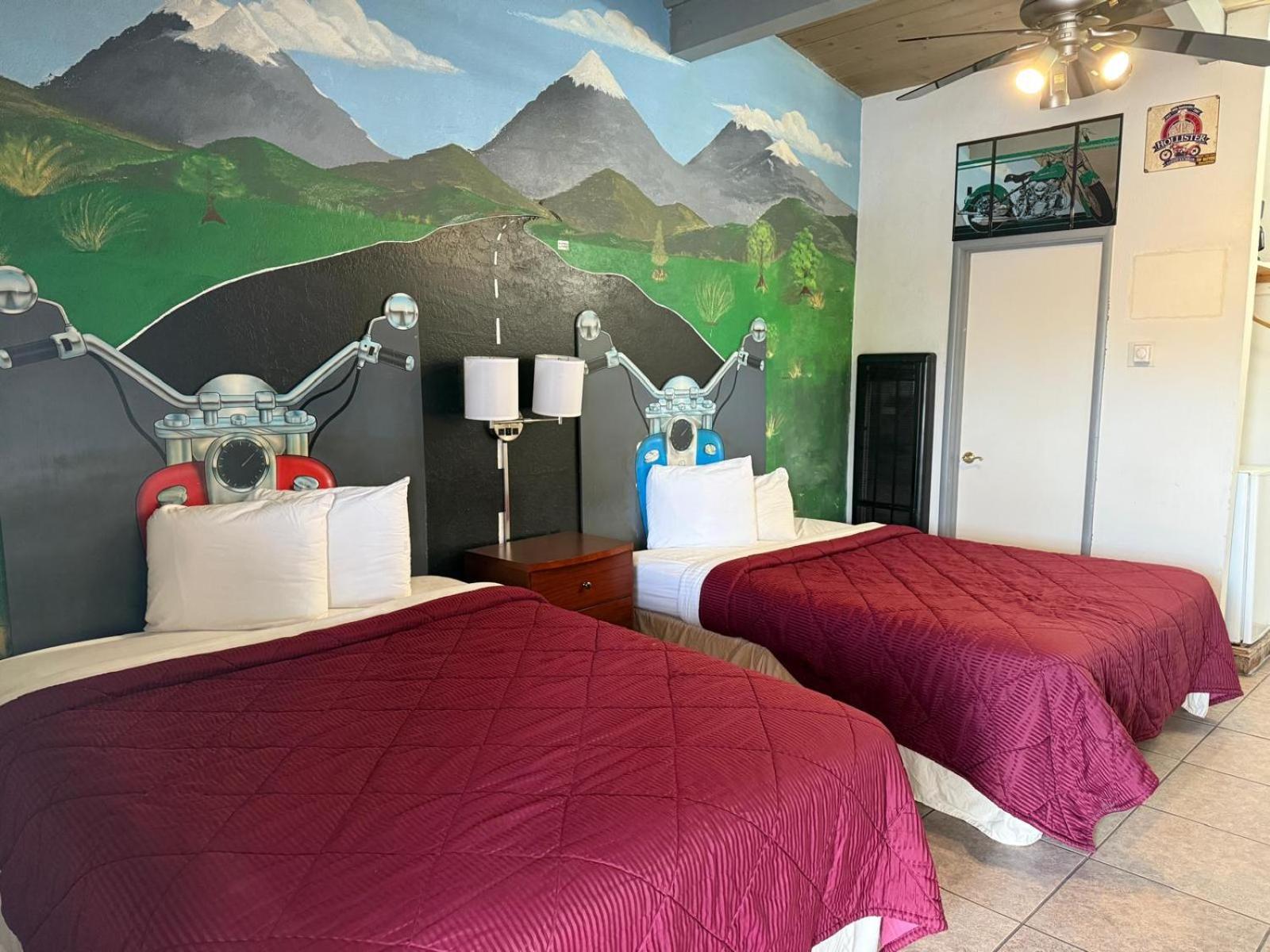 Cinderella Motel Холлистер Экстерьер фото