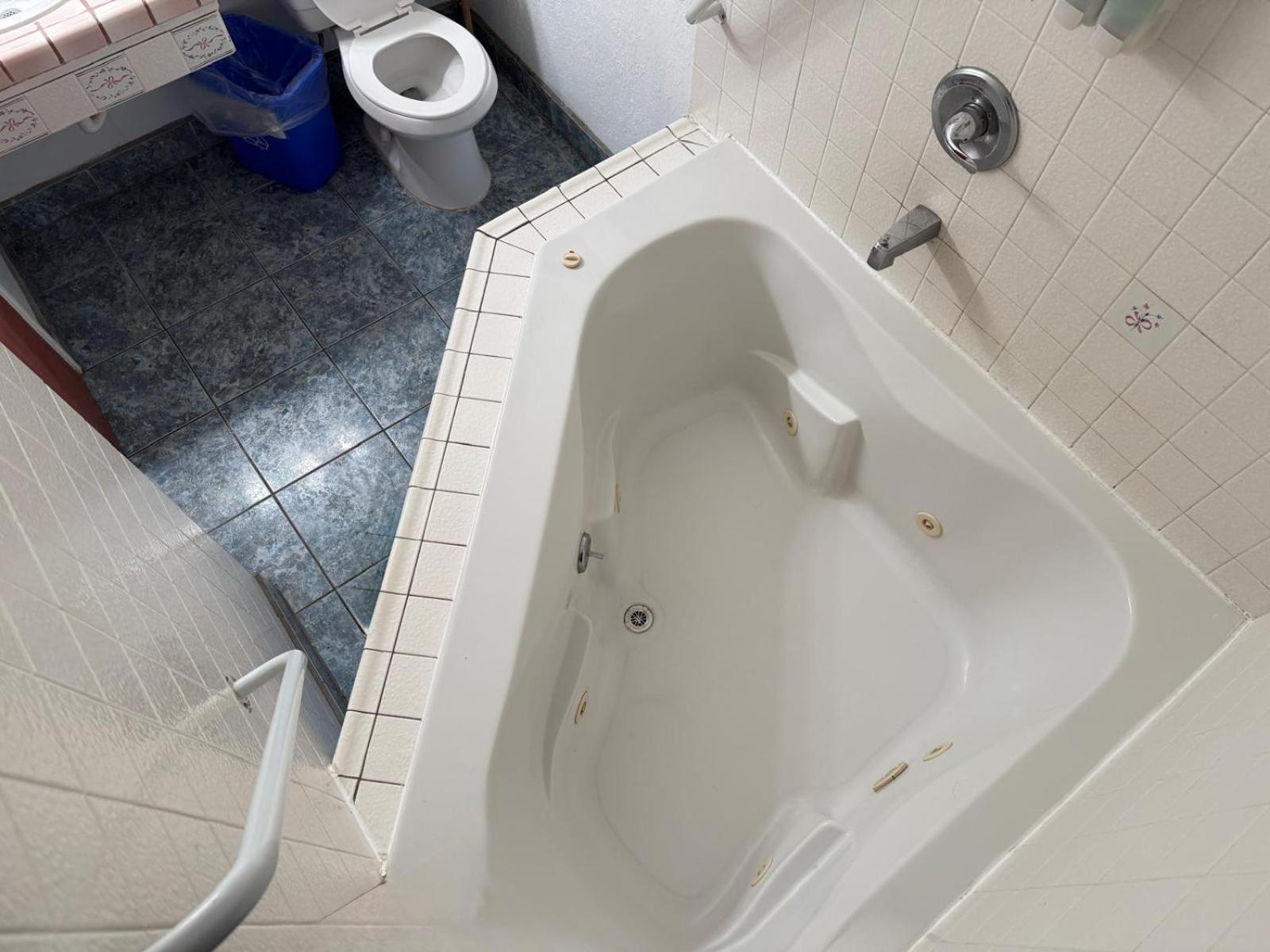 Cinderella Motel Холлистер Экстерьер фото