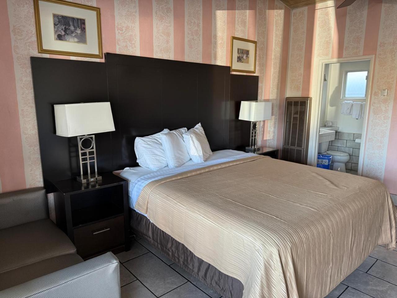 Cinderella Motel Холлистер Экстерьер фото